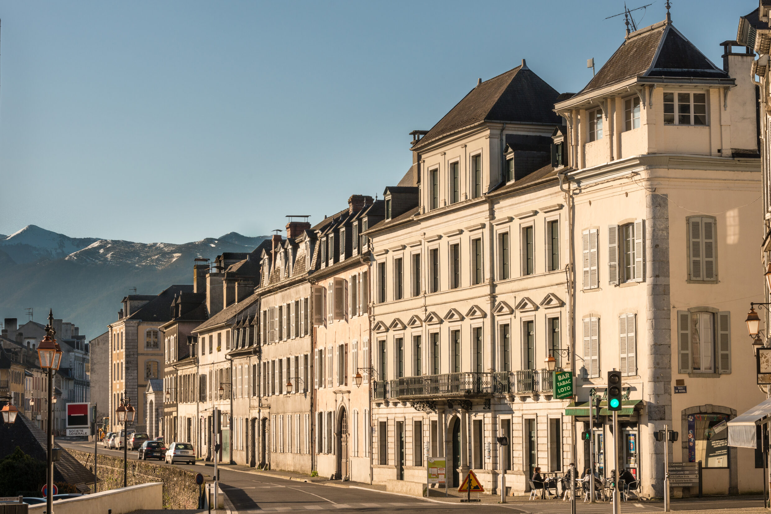 Rue Adoue - Oloron Sainte Marie ©AFCC