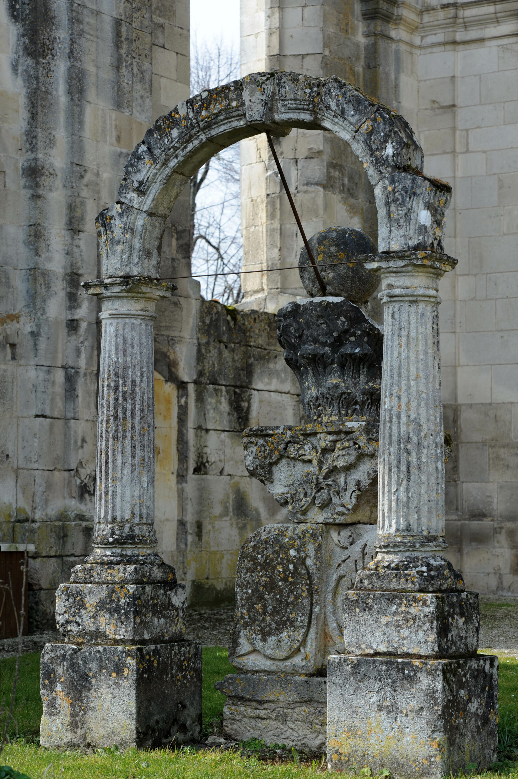 abbaye-royale-st-jean-baptiste-st-jean-dangely