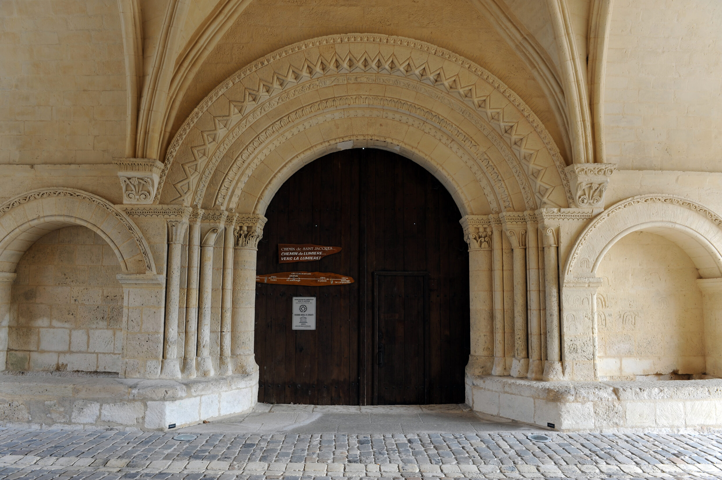 ancien hôpital des pèlerins Pons@AFCC Compostelle JJ Gelbart