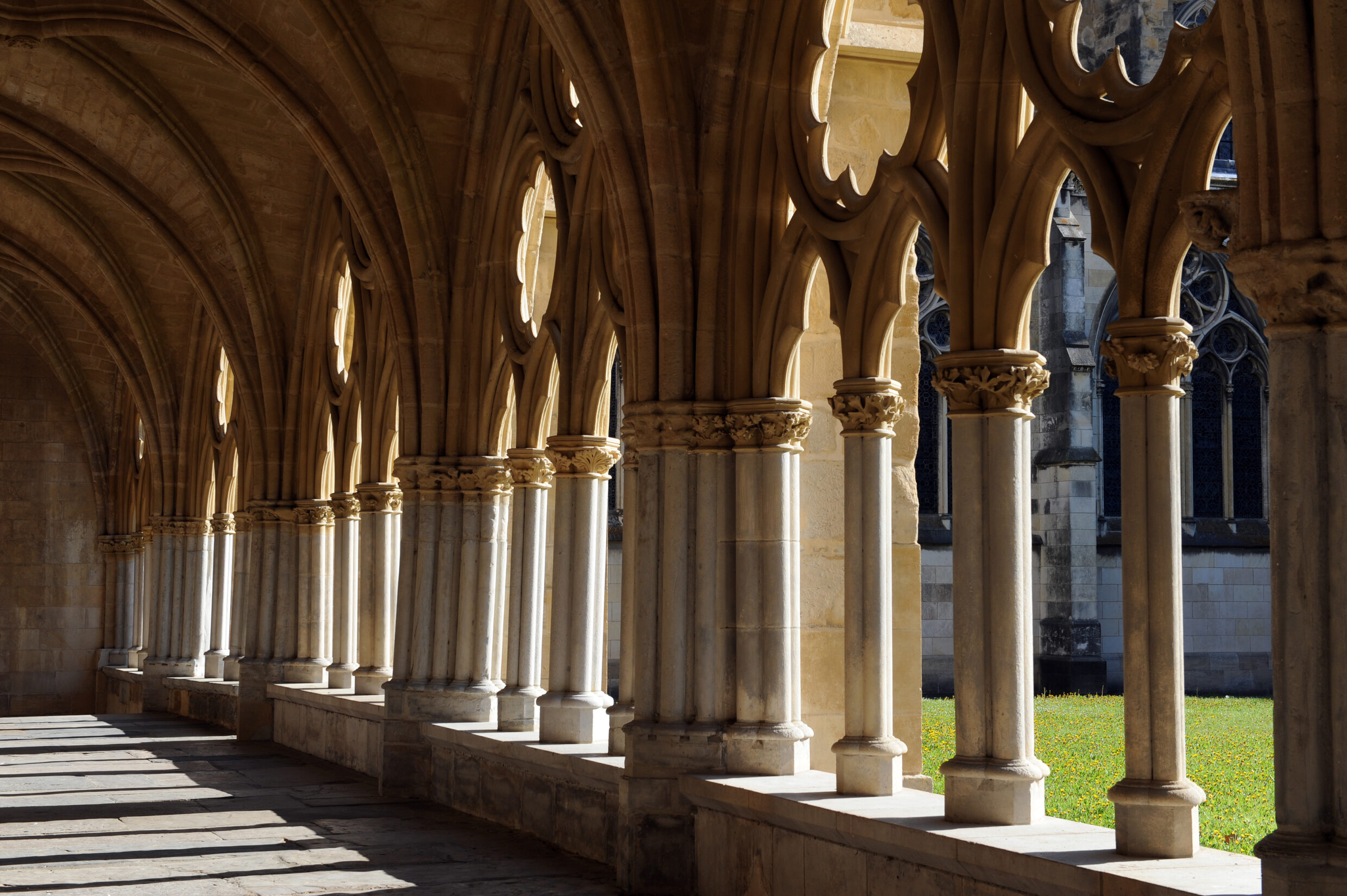 Cloître - Cathédrale de Bayonne ©JJGelbart