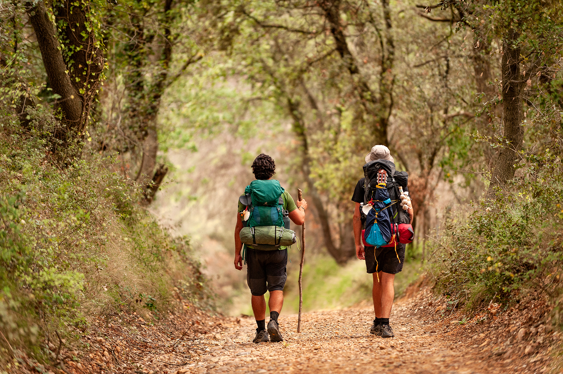 Marcheurs - petite camargue ©OT