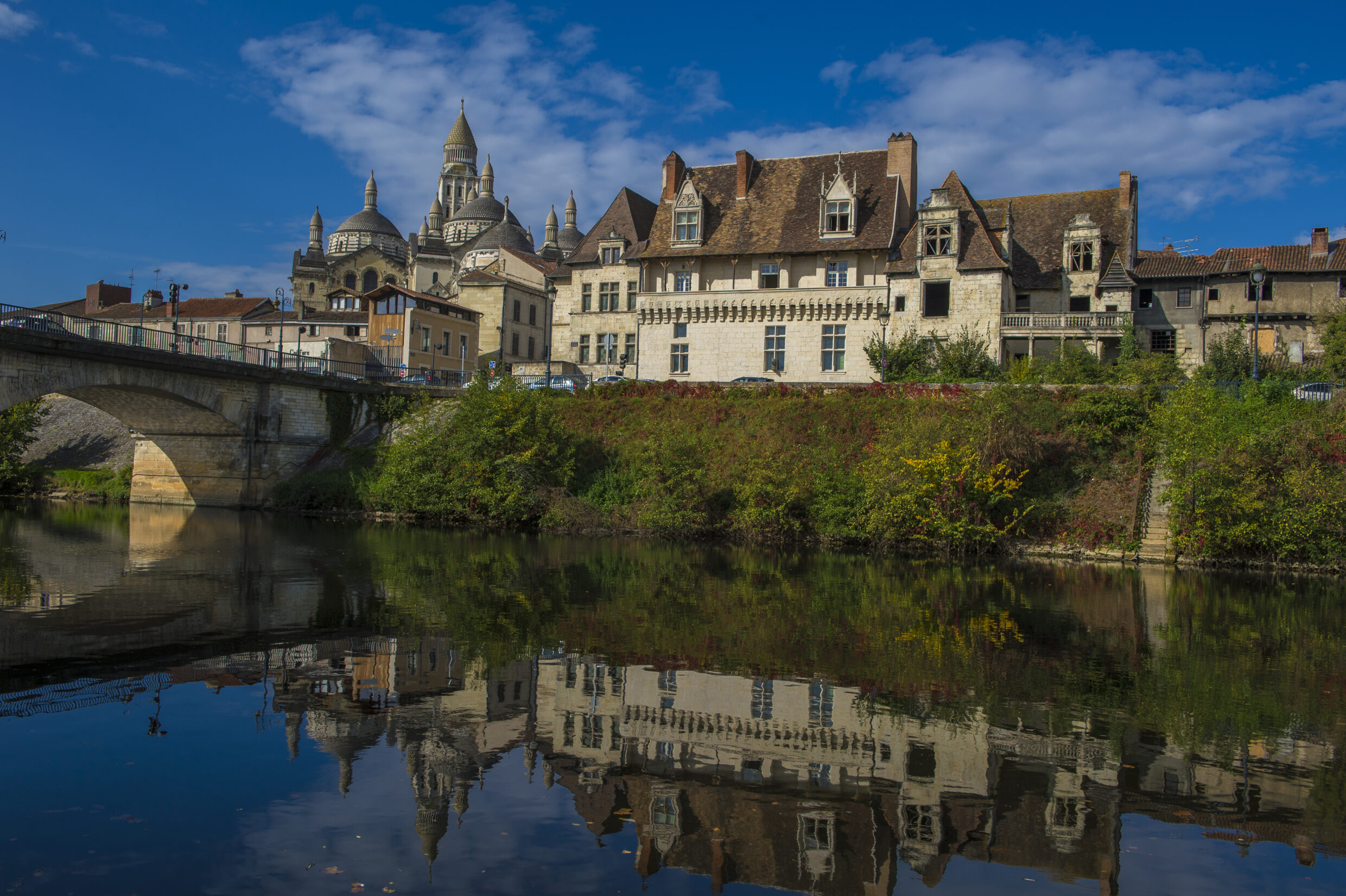 Bord de la Dordogne - Périgueux ©AFCC JJGelbart