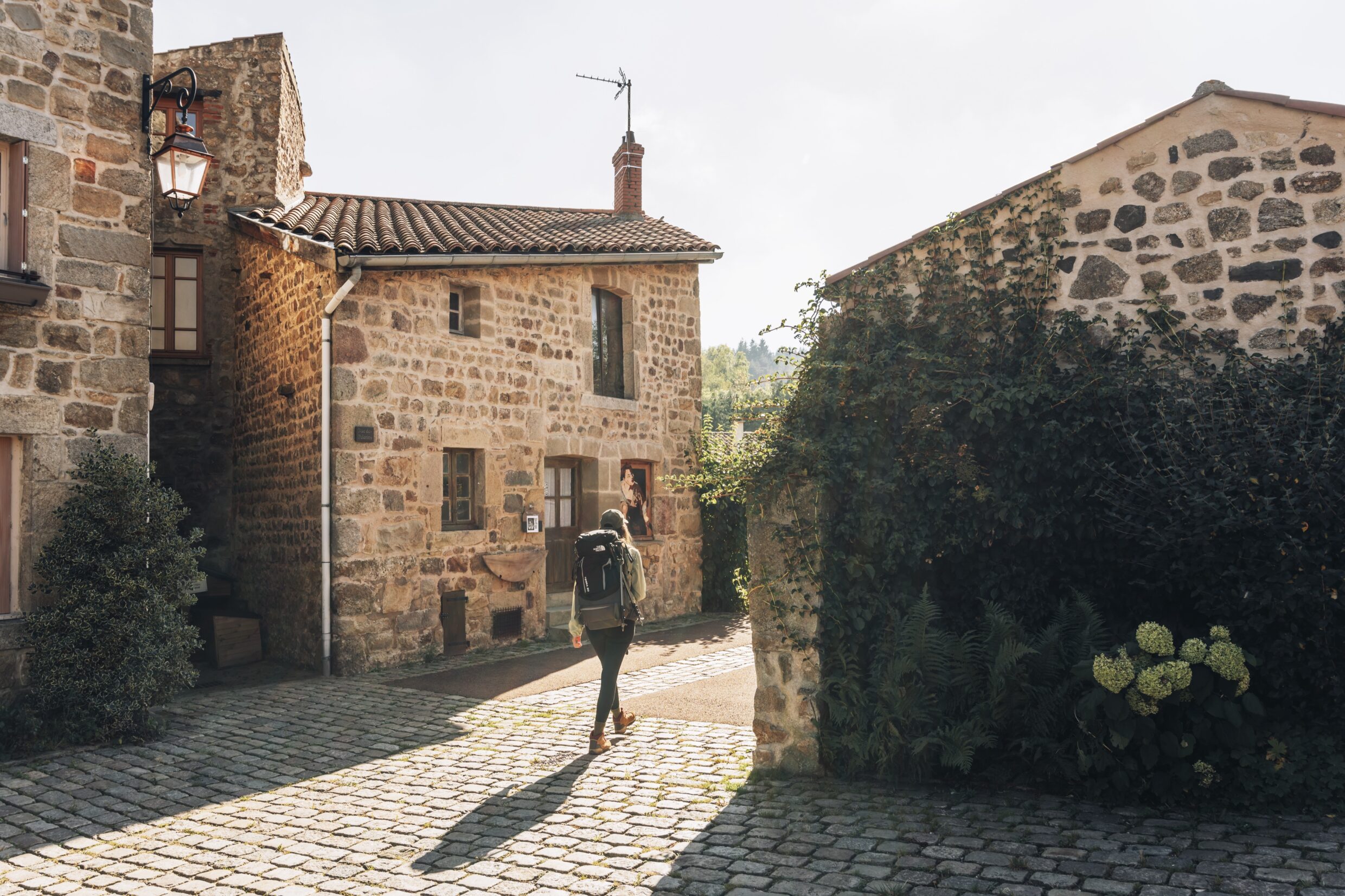 Marols, village du Forez (42) ©M.Coquard-Bestjobers (AURA Tourisme)